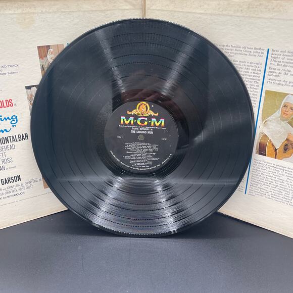 Debbie Reynolds The Signing Nun Soundtrack Vinyl Record 1966 - Picture 3 of 5